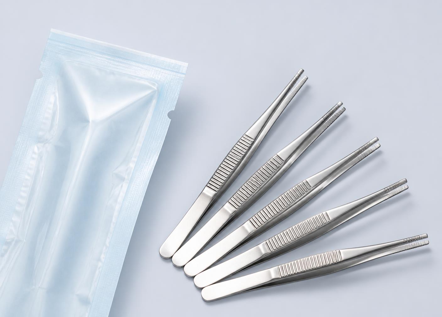 SINGLE-USE FORCEPS